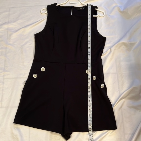 F&f Black Sleeveless Romper Size 10 - Picture 15 of 16